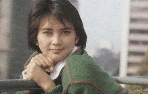 胡慧中的丝袜,胡慧中演绎的时尚传奇