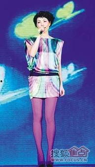 刘岩的丝袜,刘岩演绎的时尚风情